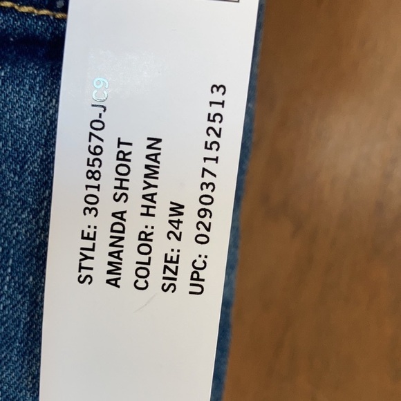 Gloria Vanderbilt Amanda Short w slimming panel denim flex 24W - Picture 16 of 17